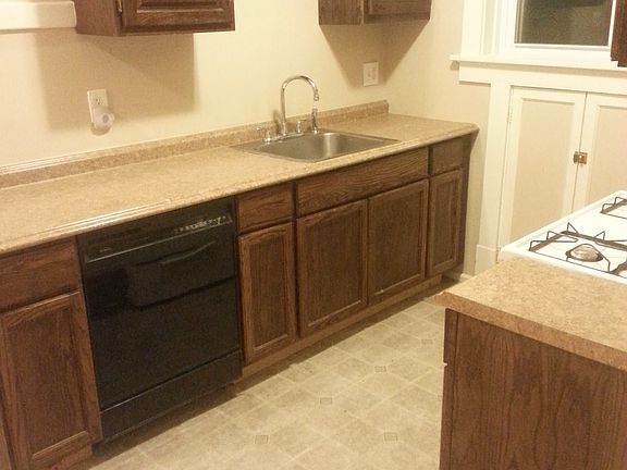 2nd image of 5042 Lindenwood Ave #A