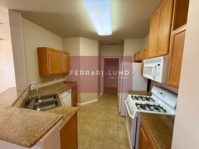 17000 Wedge Pkwy #121 — Photo 6