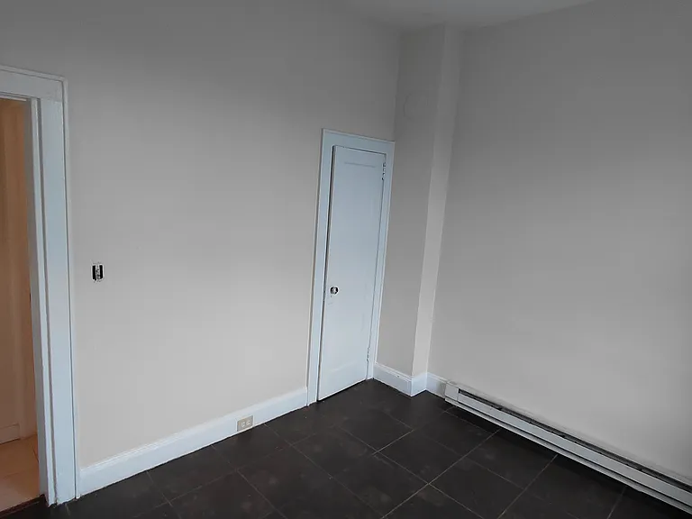 16 N Main St #16 — Photo 2