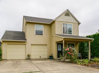 21330 Sayre Dr, Aurora, OR 97002