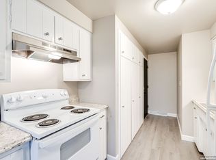 2032 Preble Ave #2040A, Green Bay, WI 54302