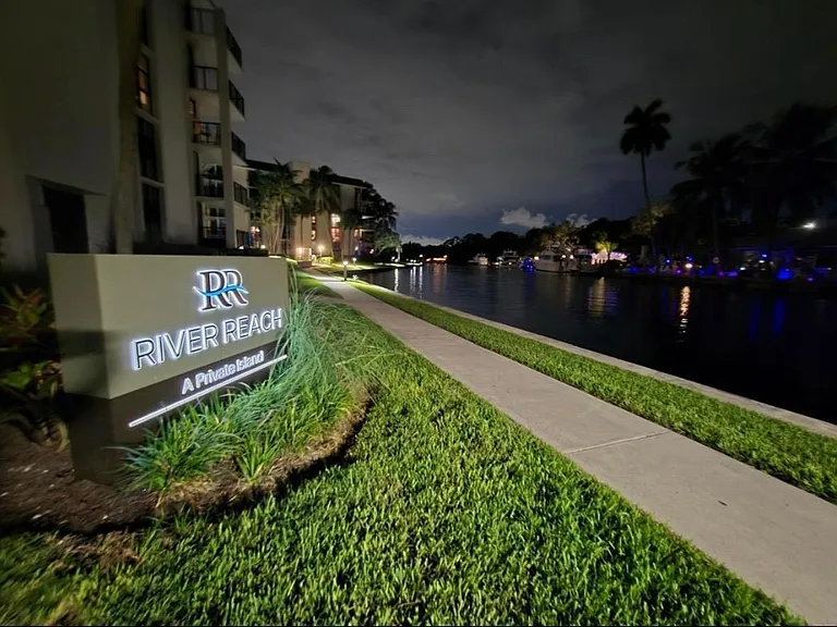 1301 River Reach Dr #111 — Photo 31