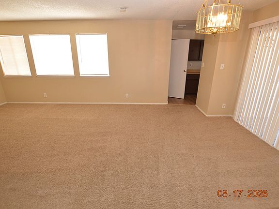 3rd image of 5267 Del Gado Dr APT C