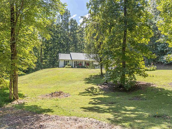 5th image of 530 Oak Hill Dr