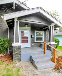 5011 S L Street, Tacoma, WA, 98408