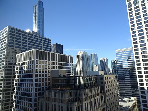 2nd image of 535 N Michigan Ave APT 2516
