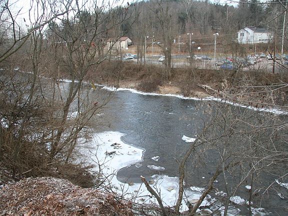 3rd image of Ridge St