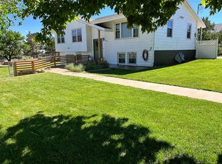 555 W 200 N, Blanding, UT 84511