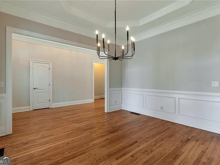 115 Wolf Willow Ct — Photo 7