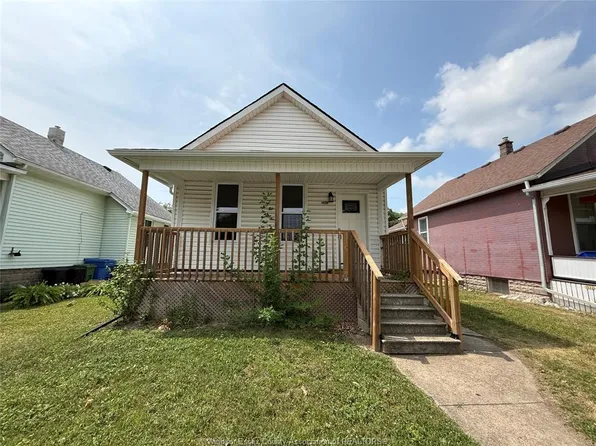 1539 Windermere Rd, Windsor, ON N8Y 3G2
