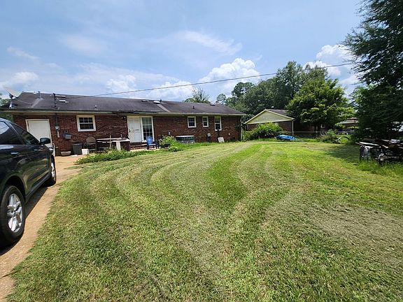 5th image of 2307 Barnesdale Way