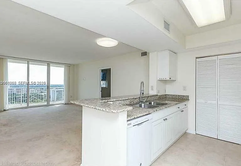 19501 W Country Club Dr #2205 — Photo 1
