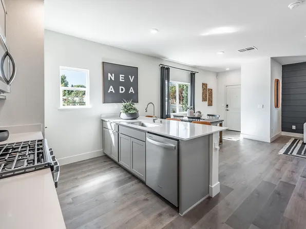 1604 Prancer St, Reno, NV 89523