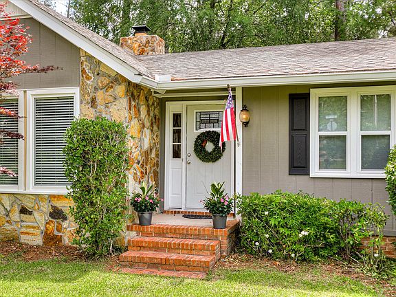 5th image of 2009 White Pine Drive