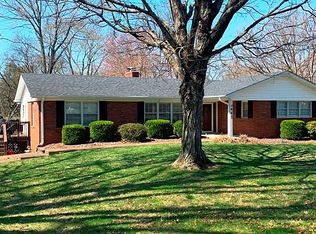 441 Iroquois Dr, Bowling Green, KY 42103