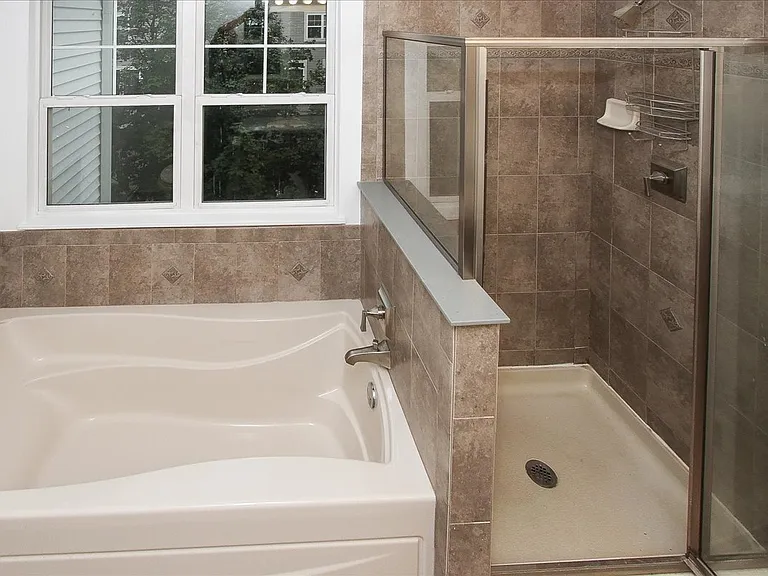 1245 Tuscany Dr — Photo 20