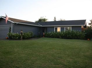 245 N Acacia Ave, Clovis, CA 93612