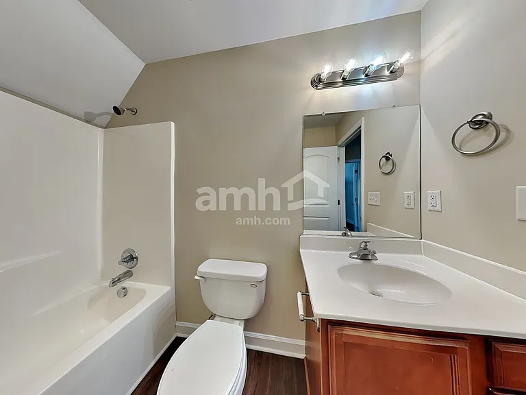 224 Brooks Edge Dr — Photo 17