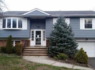 156 Vreeland Ave, Bloomingdale, NJ 07403