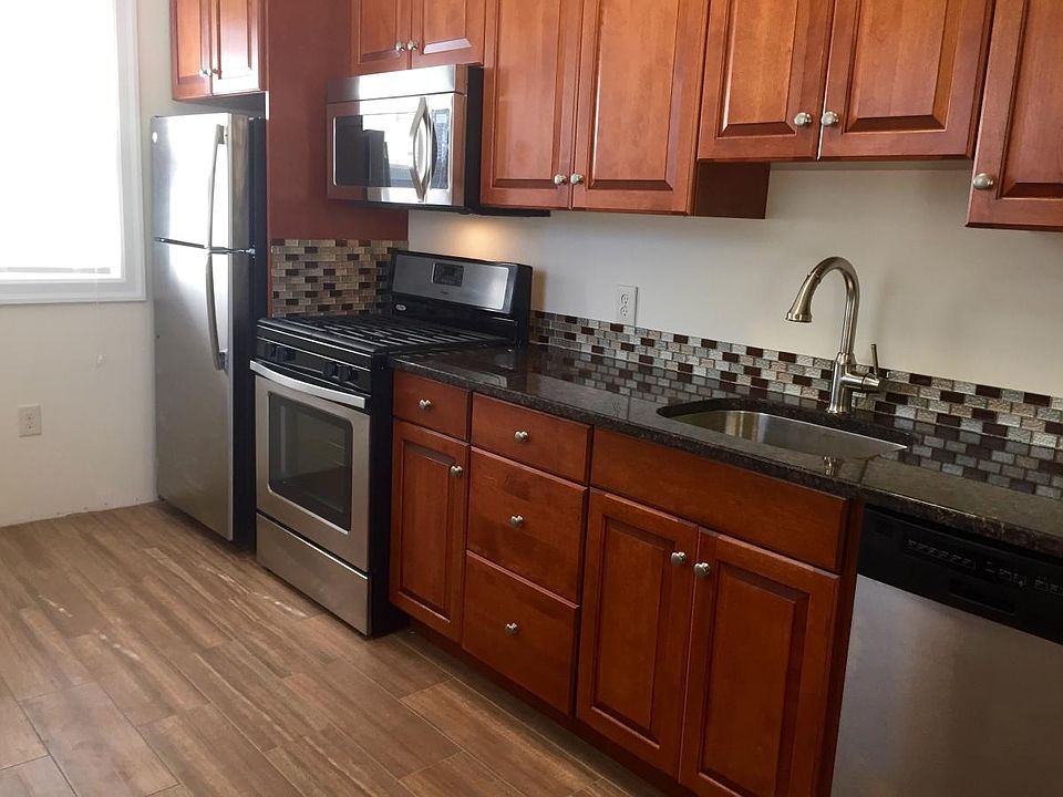 Newer custom kitchen