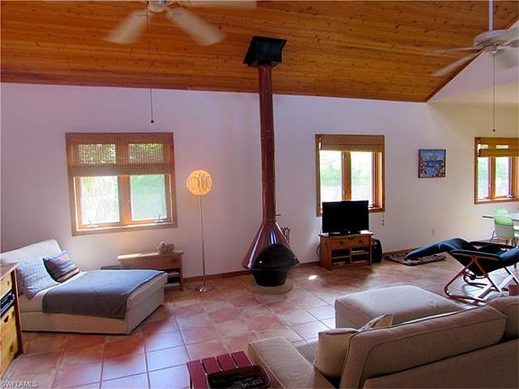 4th image of 7056 Coccoloba Way
