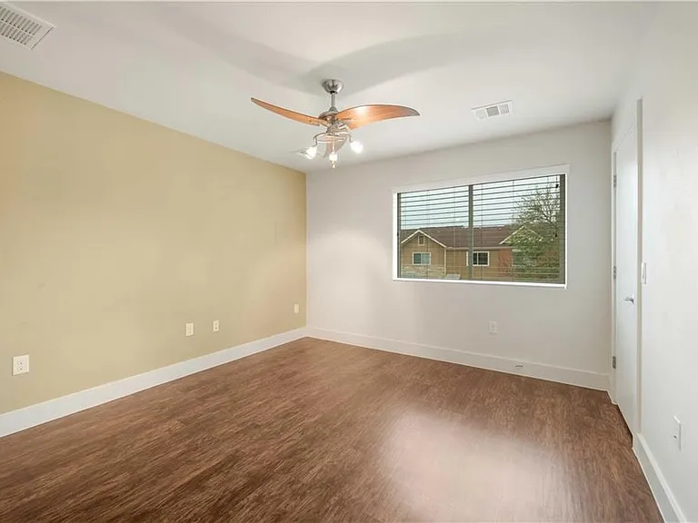 1101 Grove Blvd #608 — Photo 31