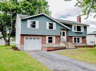 10 Murray Rd, Woburn, MA 01801