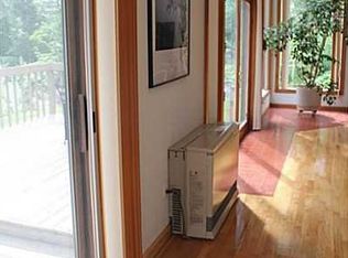 143 Trout Brook Ln, Scituate, RI 02831