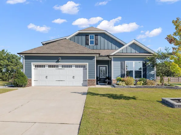 221 Lily Oak Dr, Rolesville, NC 27571