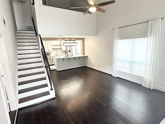 4th image of 183 Steiner Rd APT 119