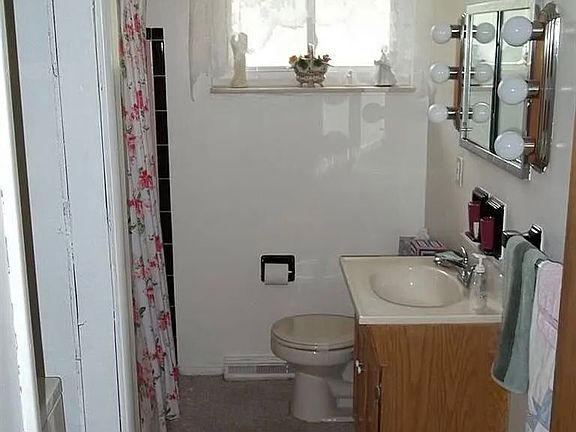 5th image of 4816 Eastgate Ave #1