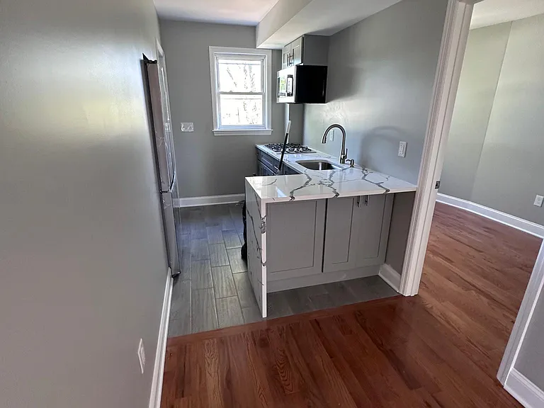 670 Huff Ave #1 — Photo 8