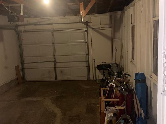 3rd image of 1609 Pierce St