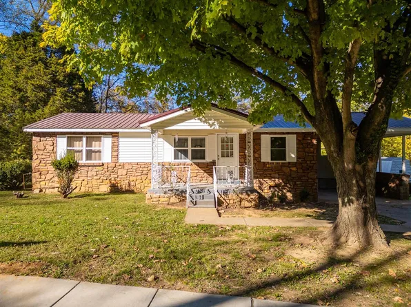691 E 7th St, Russellville, KY 42276