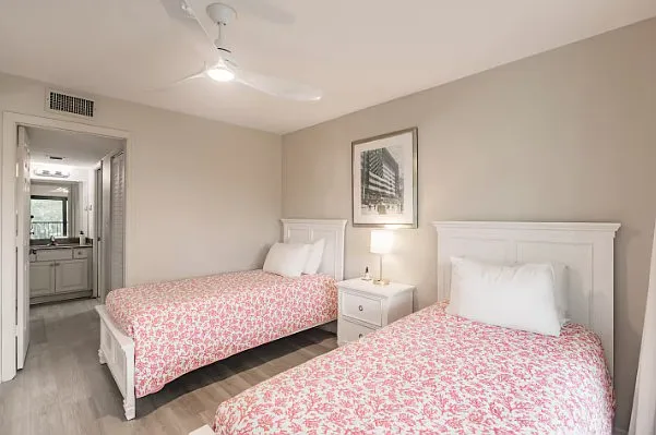 600 Neapolitan Way #339 — Photo 17