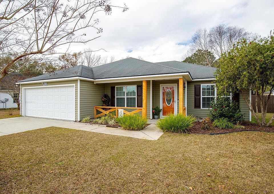 1st image of 4744 Stonewall Cir