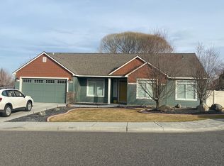 1710 Manchester St, Richland, WA 99352