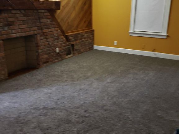2nd image of 333 Van Buren Ave
