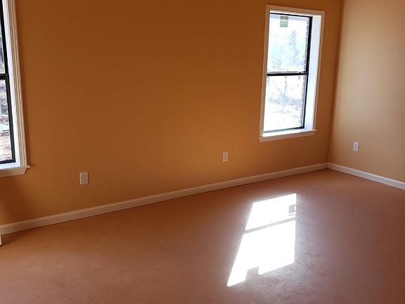 3rd image of 10385 County Road 152 W