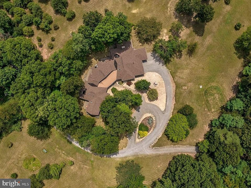 349 Lucas Rd, Warfordsburg, PA 17267 | Zillow