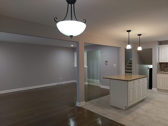 5th image of 15149 Diekman Ct