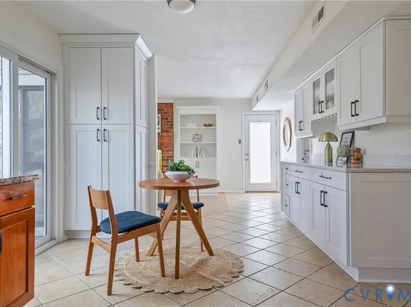 10123 Idlebrook Dr, Henrico, VA 23238