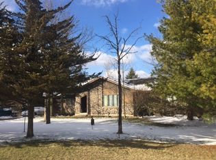 29W440 Glen Rd, West Chicago, IL 60185