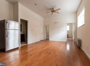 2001 S 11th St #1, Philadelphia, PA 19148