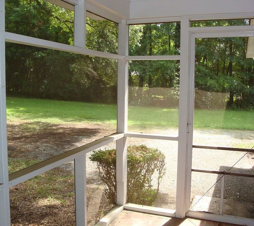 1st image of 7001 City View Dr