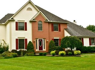 3264 Bramblewood Way, Avon, OH 44011