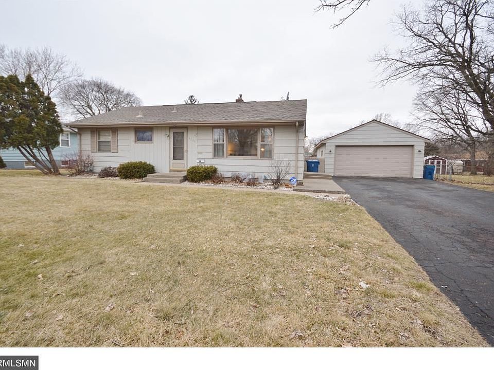 1st image of 6130 Sunrise Dr NE