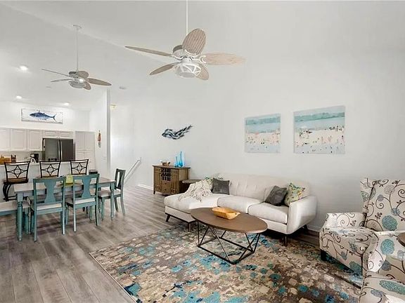 4th image of 295 Grand Royale Cir APT 202