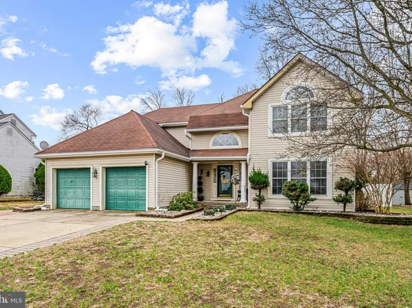 40 Harrogate Dr, Lumberton, NJ 08048