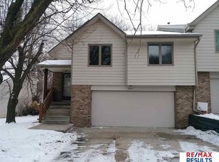 2207 N 121st St, Omaha, NE 68164
